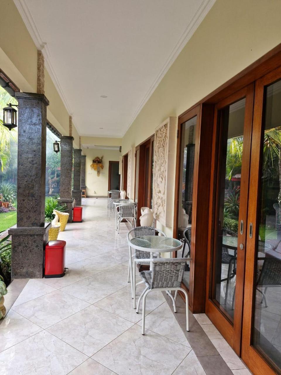 Sari Ayuning Nusa Guest House Lembongan Exteriör bild