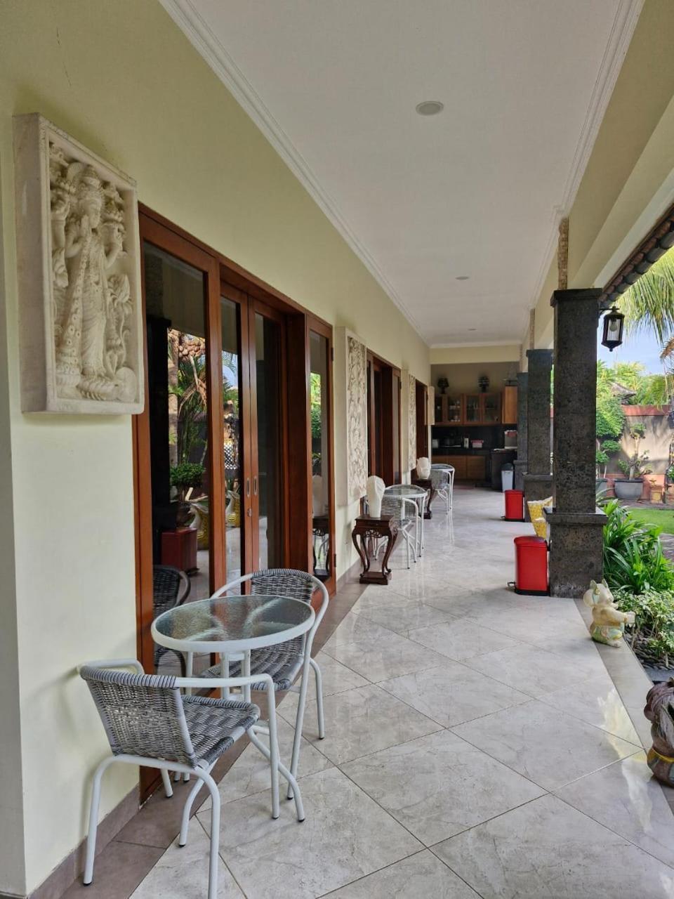 Sari Ayuning Nusa Guest House Lembongan Exteriör bild