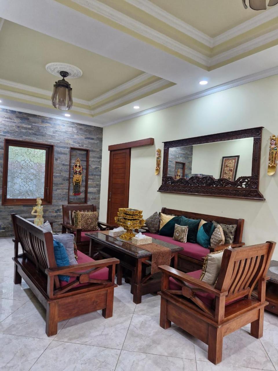 Sari Ayuning Nusa Guest House Lembongan Exteriör bild